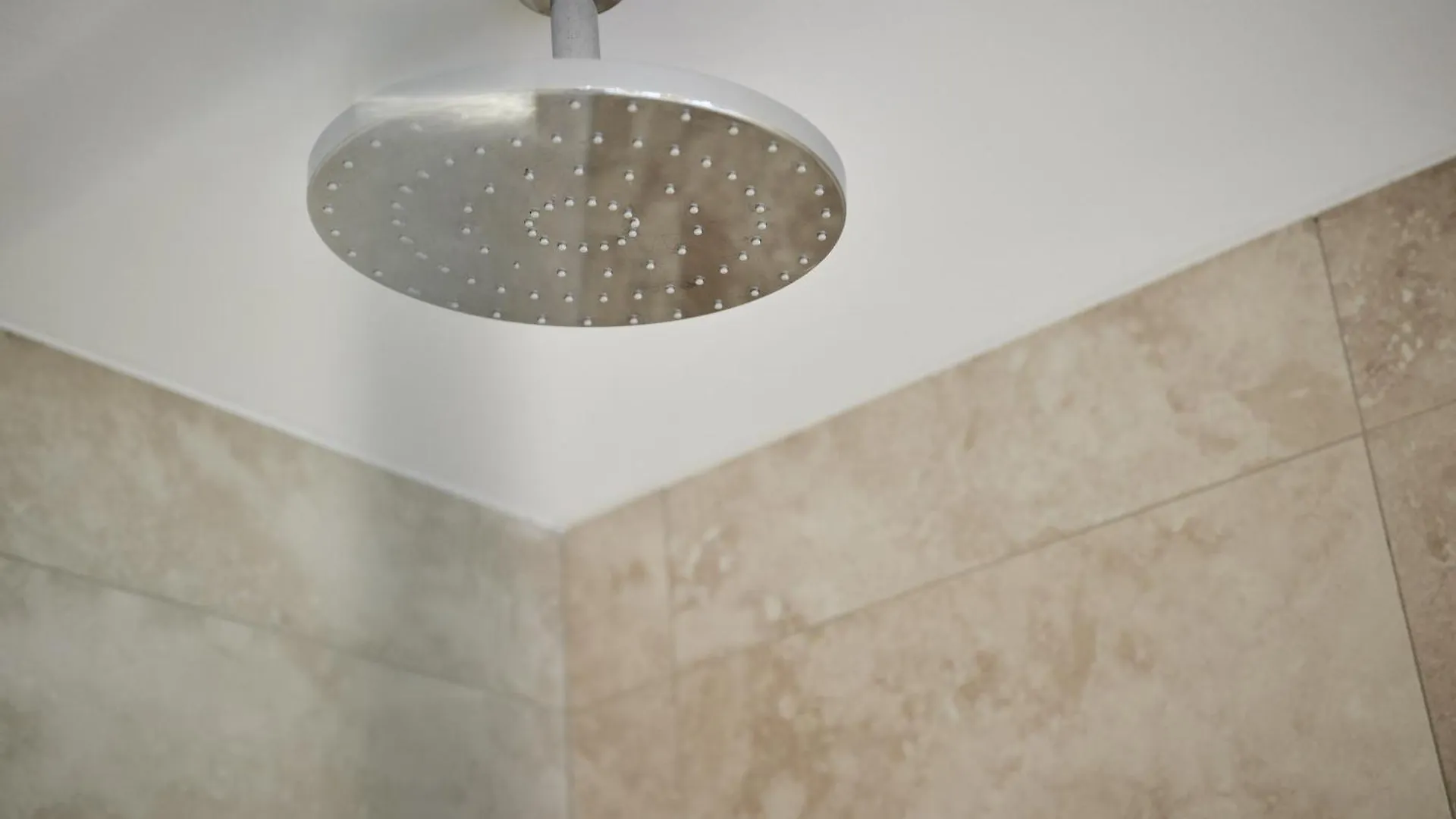 Idee Living: Design-Apartment- Netflix - 6 Pers Mannheim Apartment