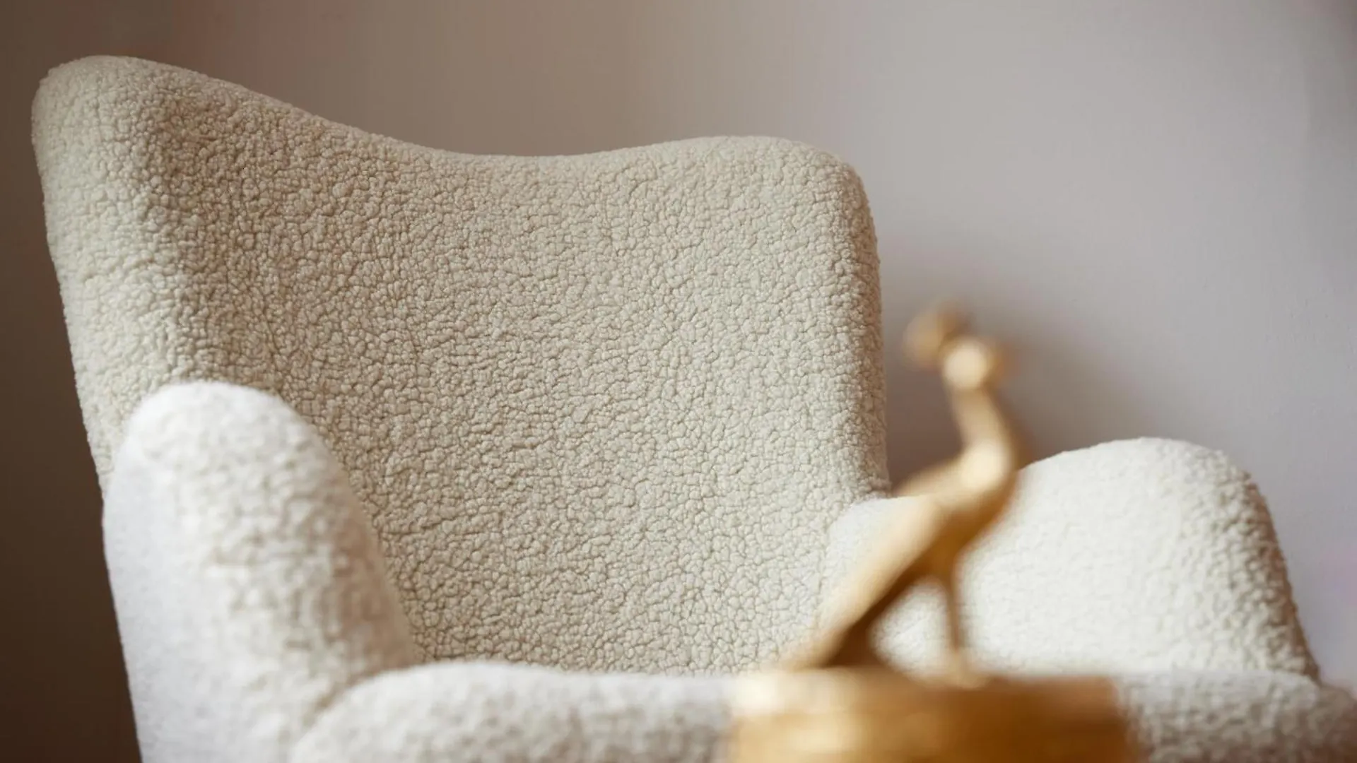 Idee Living: Design-Apartment- Netflix - 6 Pers Mannheim Apartment