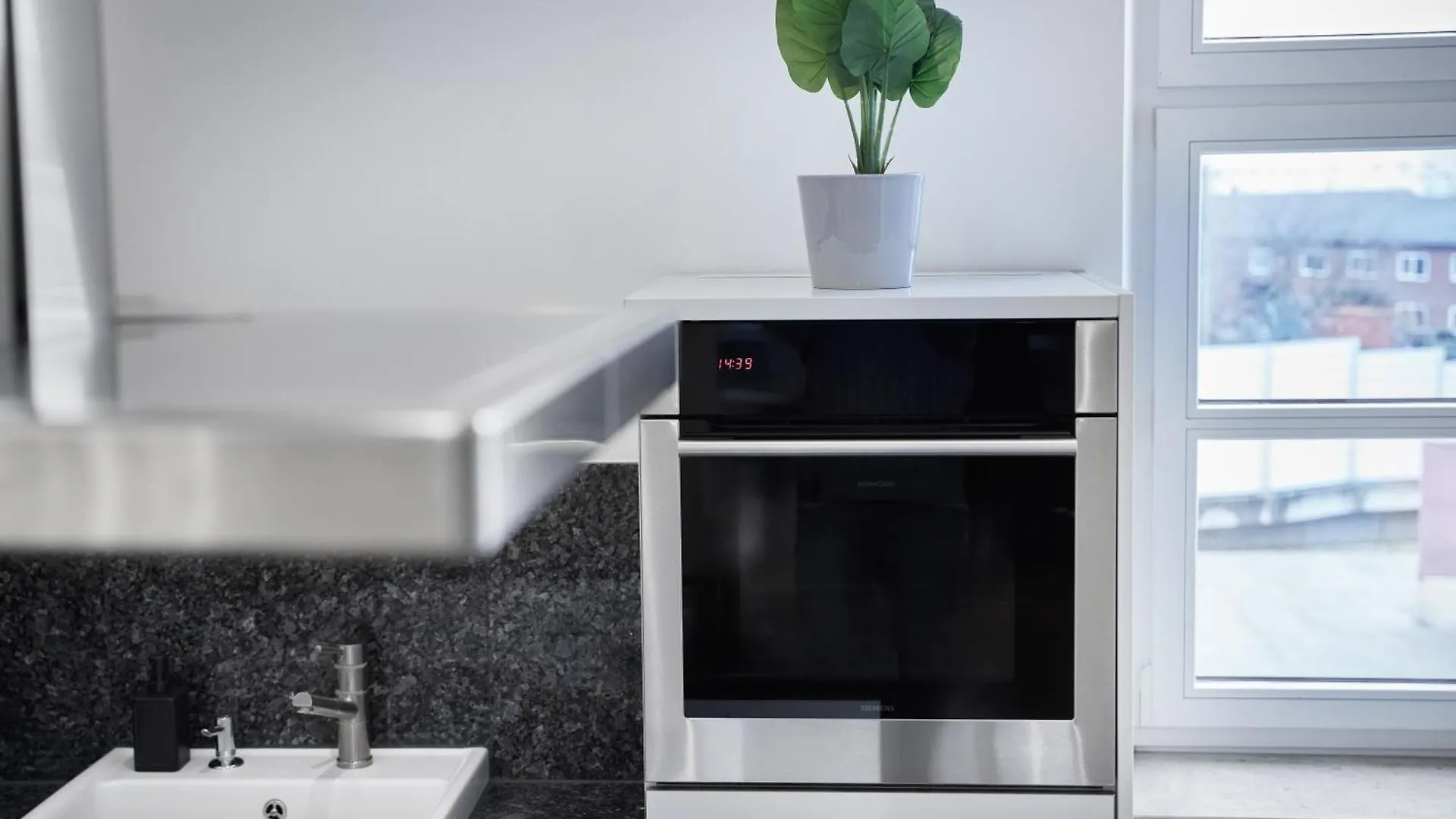 Idee Living: Design-Apartment- Netflix - 6 Pers Mannheim Apartment
