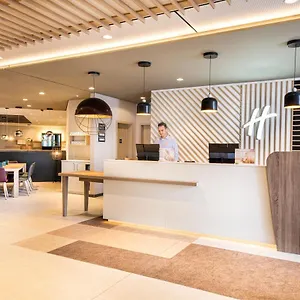 4* Hotel - - Hauptbahnhof By Ihg