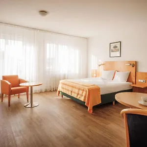 Ariva Boardinghouse Platanenhof MHG