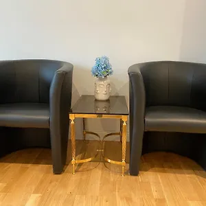  Apartment Luxury With Air Conditioning & Jaccuzzi Near Frankfurt Wiesbaden