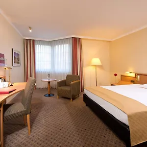 4* Hotel Leonardo Center